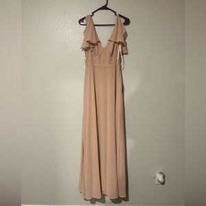 NWT Lulu’s Pretty Blush Maxi Dress - size small